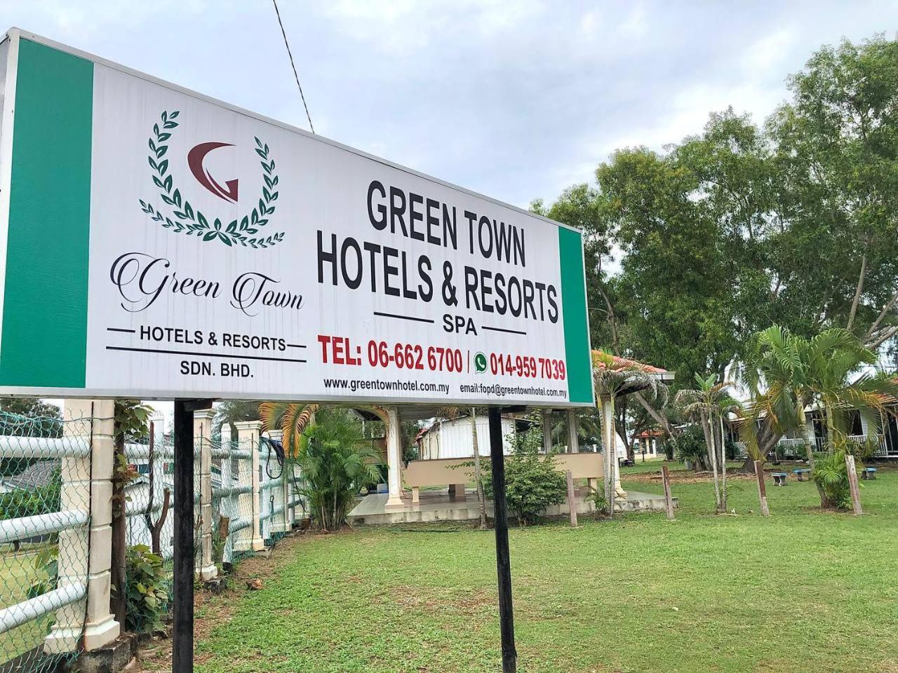 Green Town Hotel And Resort Port Dickson Kültér fotó